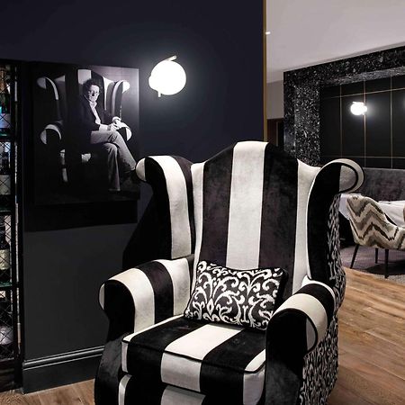 Готель Hilton Edinburgh Carlton Екстер'єр фото