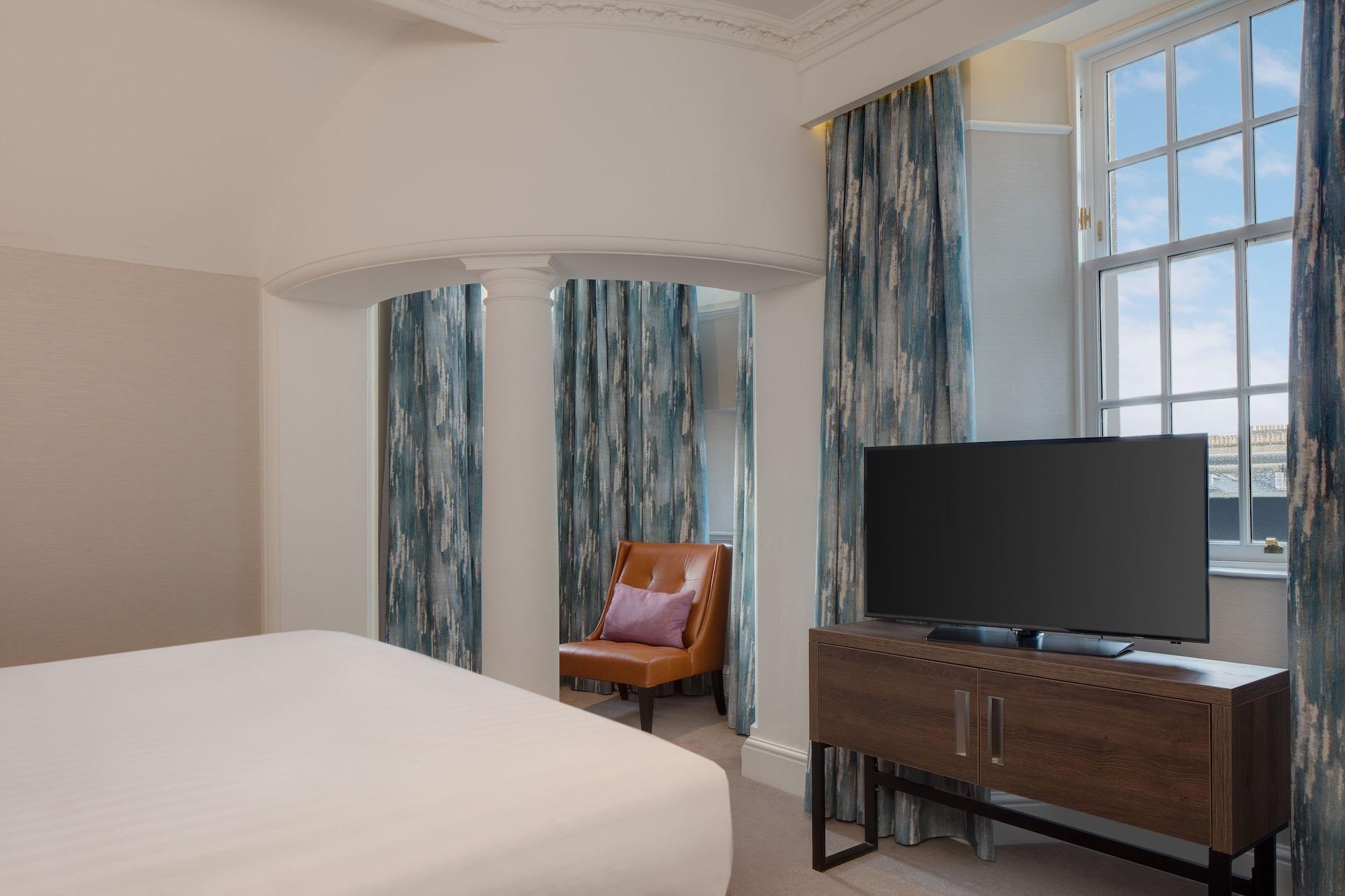 Готель Hilton Edinburgh Carlton Екстер'єр фото