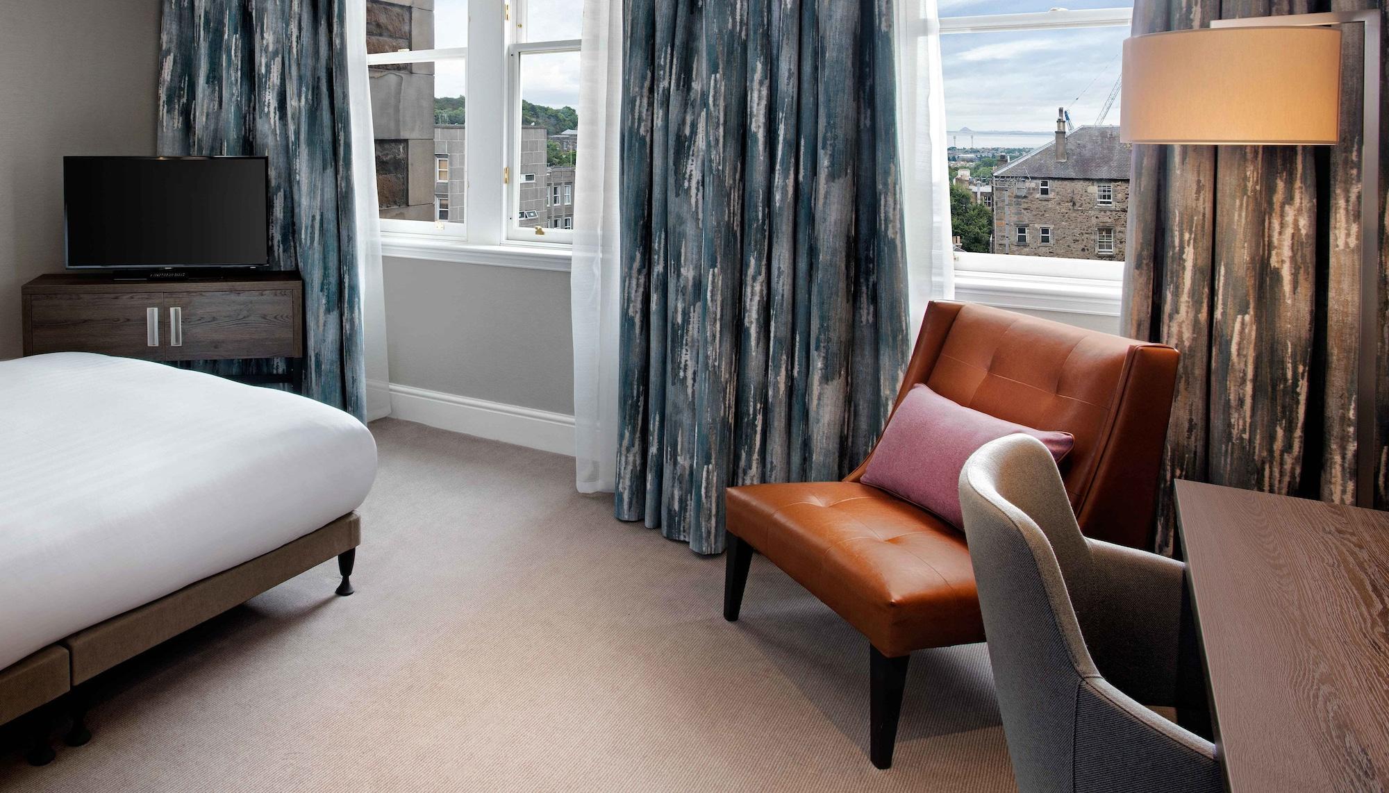 Готель Hilton Edinburgh Carlton Екстер'єр фото