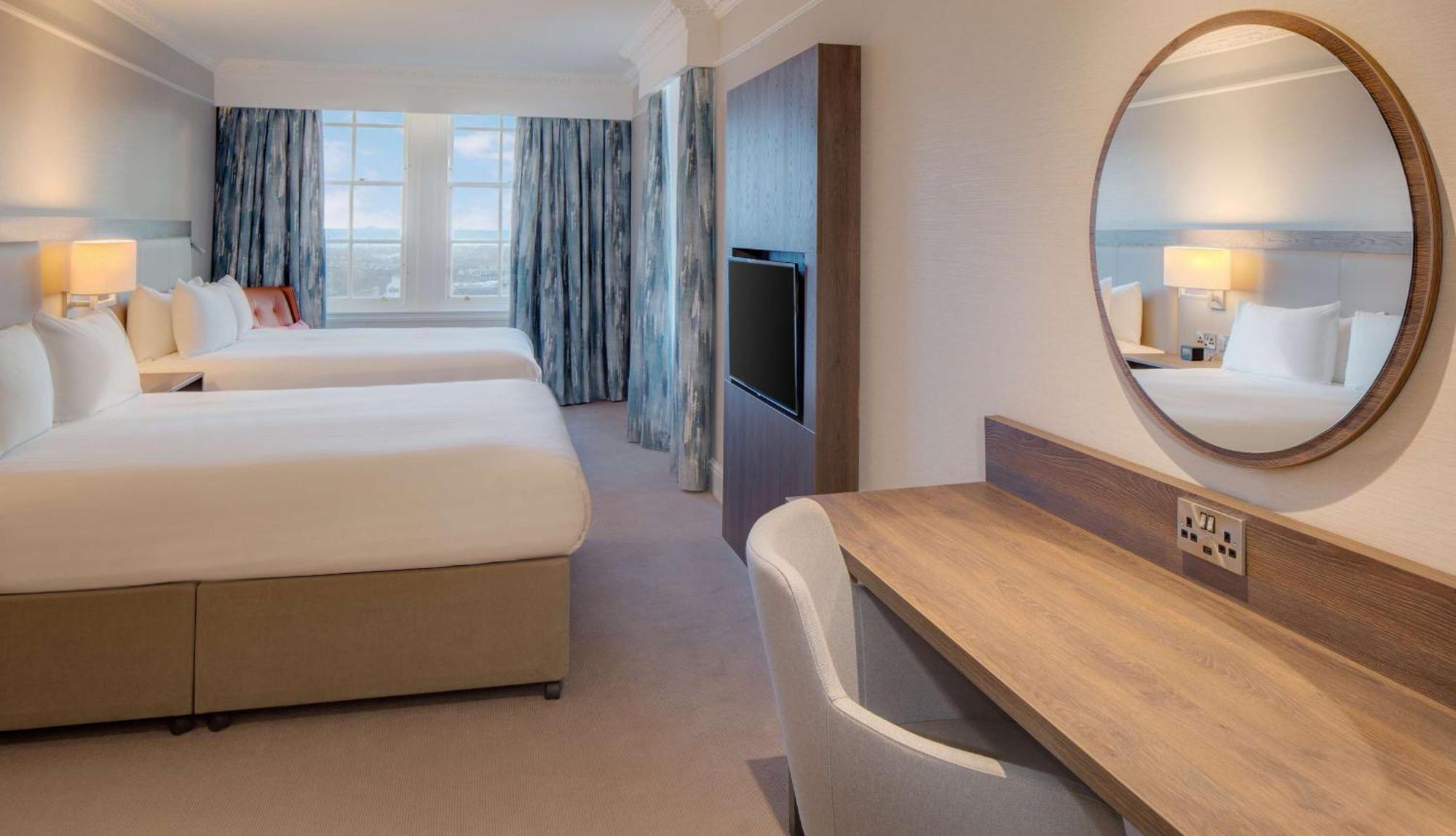 Готель Hilton Edinburgh Carlton Екстер'єр фото