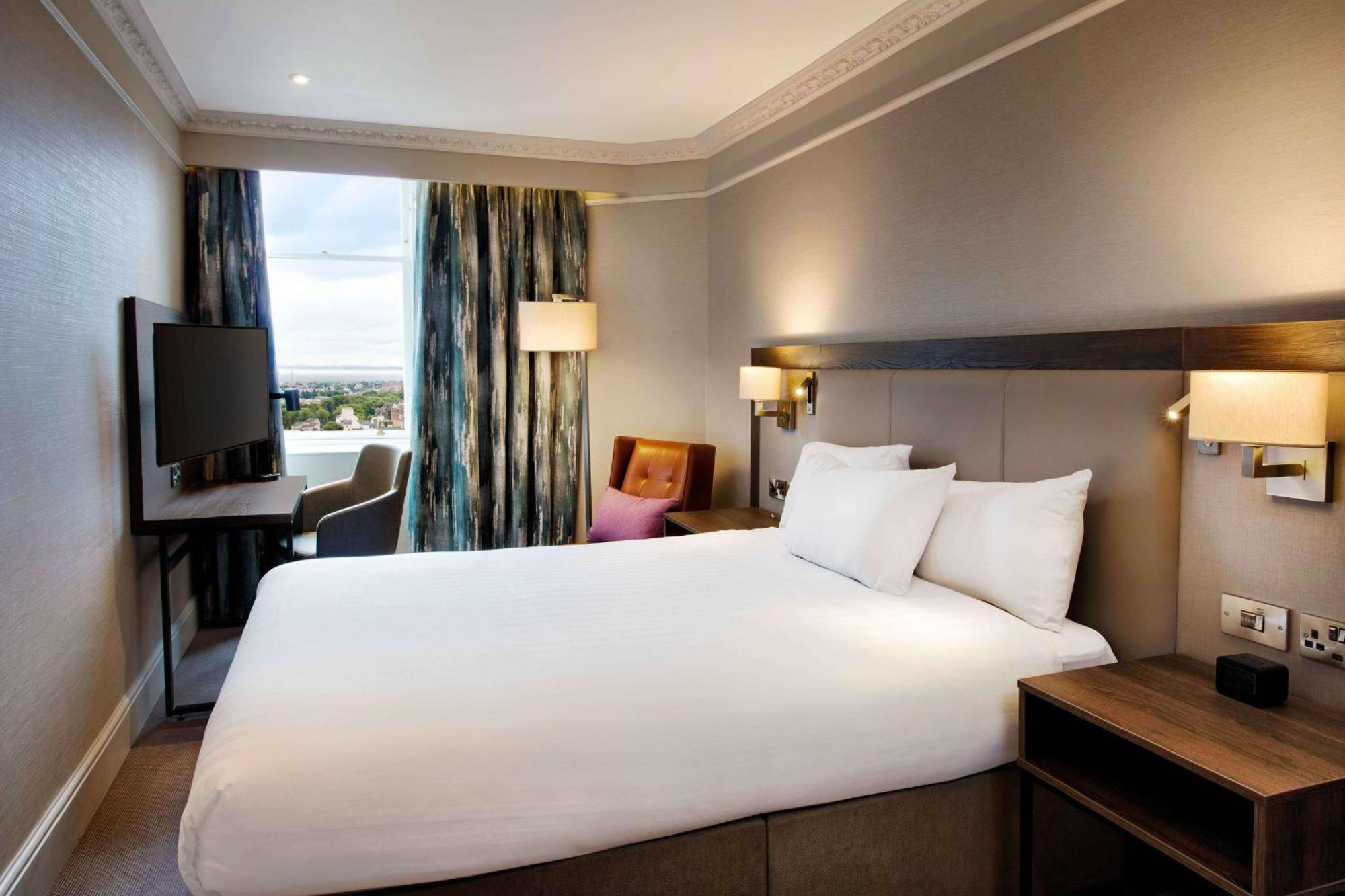 Готель Hilton Edinburgh Carlton Екстер'єр фото