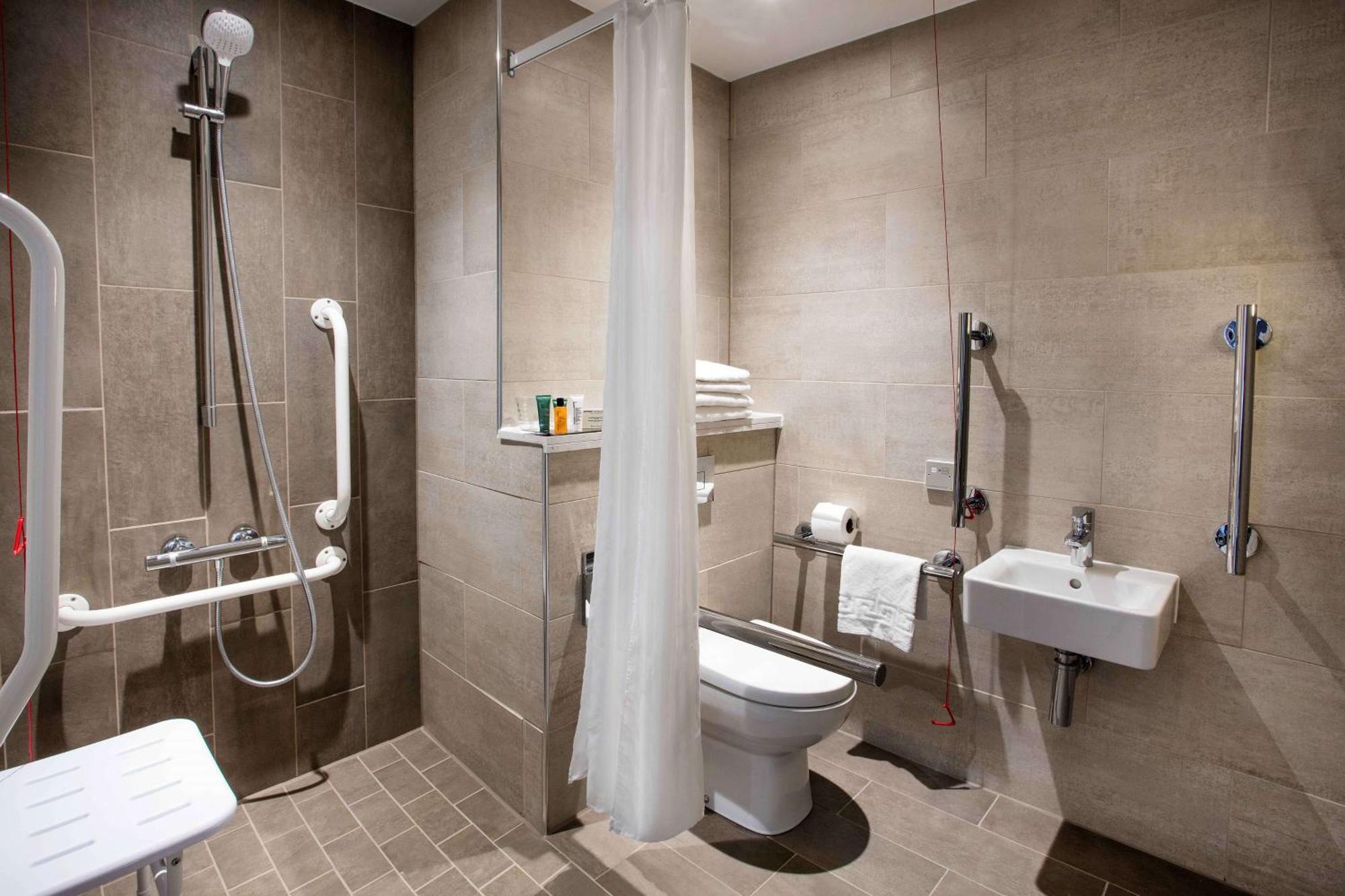 Готель Hilton Edinburgh Carlton Екстер'єр фото